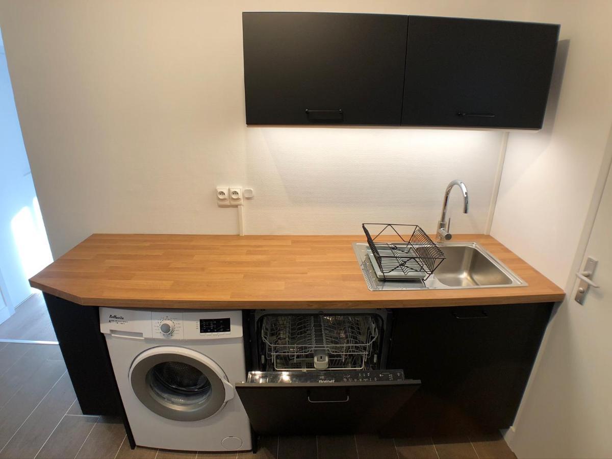 Charmant Appartement 1-4 Personnes, Proche Centre Avec Parking Nantes Exterior photo