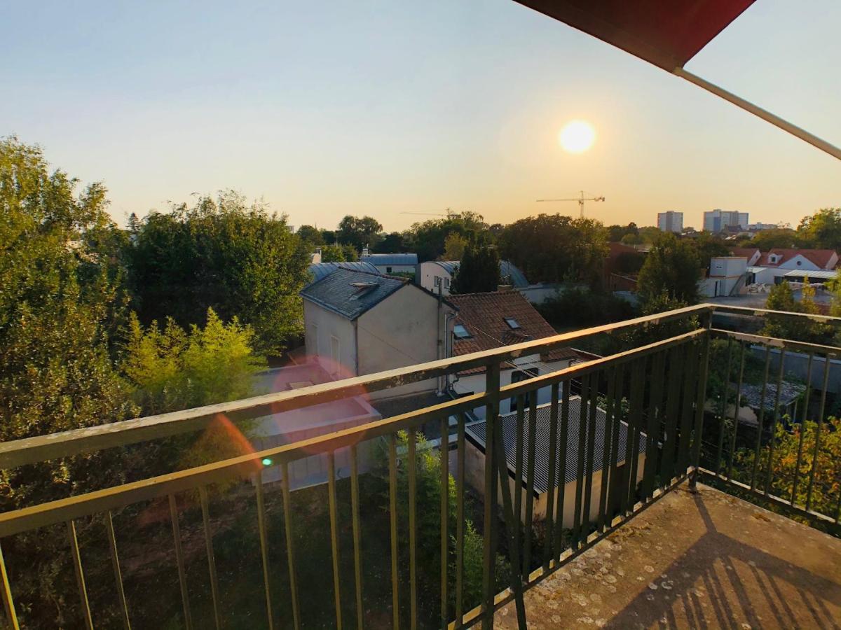 Charmant Appartement 1-4 Personnes, Proche Centre Avec Parking Nantes Exterior photo
